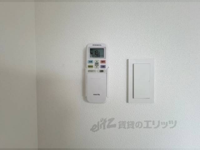 エアコンリモコン