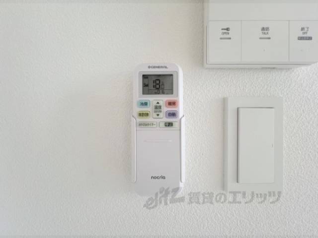エアコンリモコン