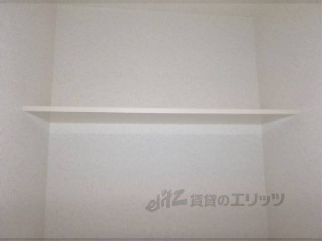 トイレ　トイレ収納