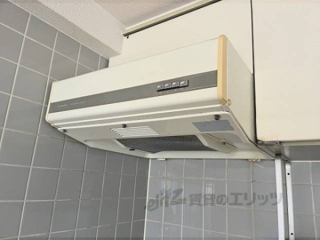キッチン　換気扇