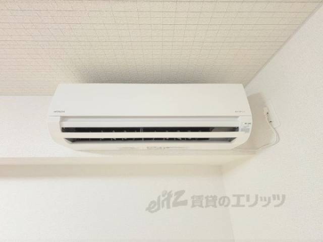 エアコン　リビング
