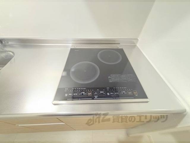 キッチン　ＩＨコンロ　２口