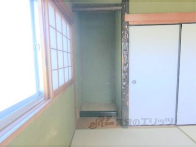 和室　床の間