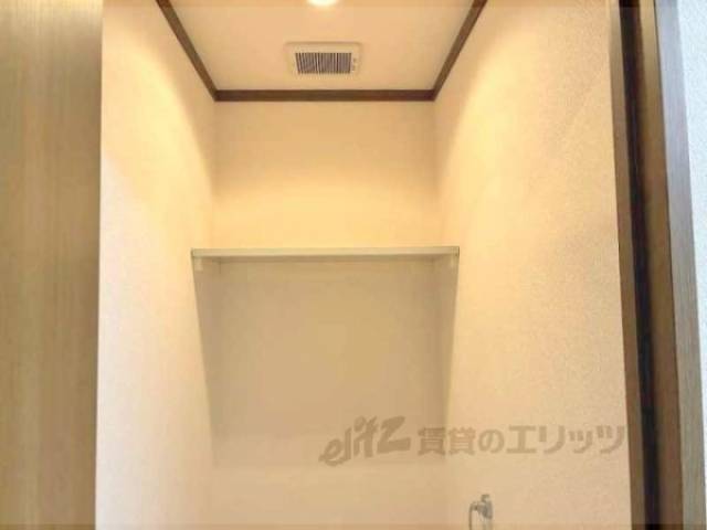 トイレ　収納