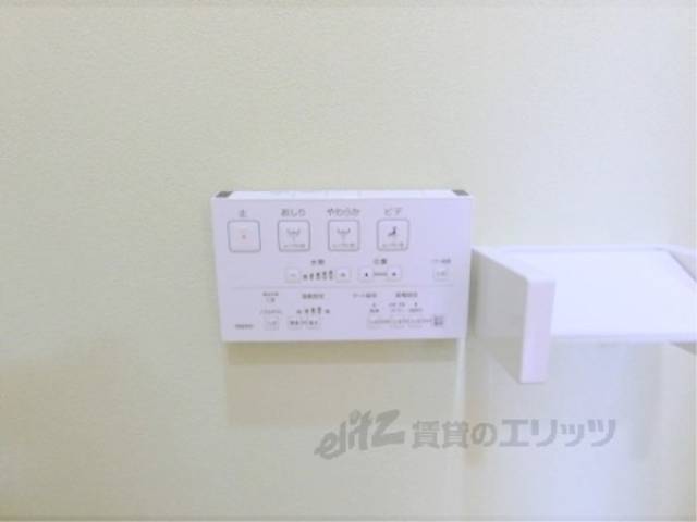トイレ　操作リモコン
