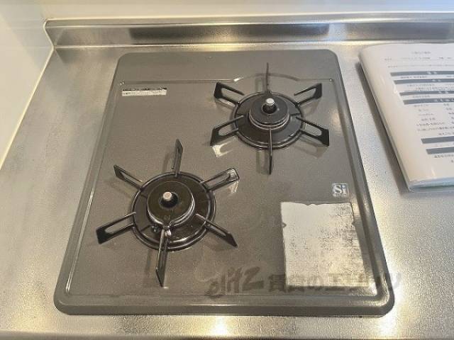 キッチン　コンロ