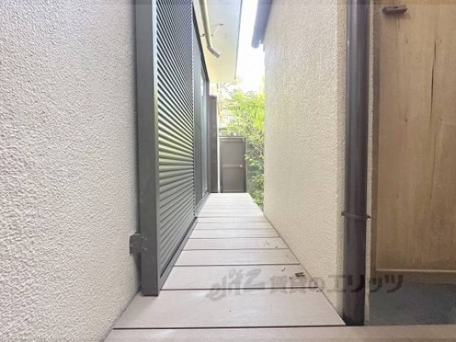 庭　勝手口