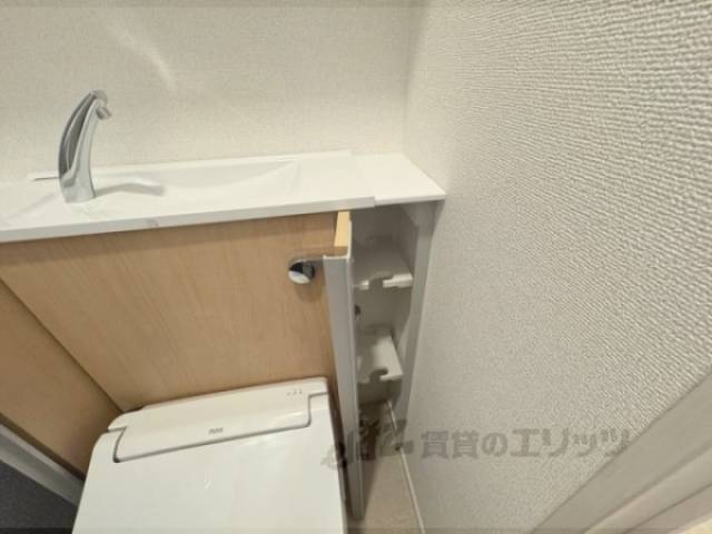 トイレ　収納