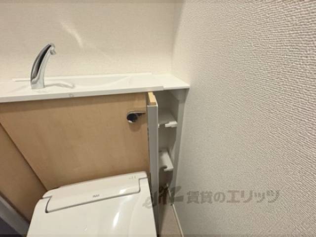 トイレ　収納