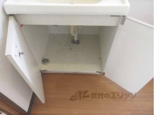 洗面所　収納