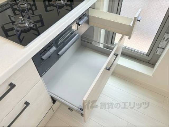 キッチン　下部収納