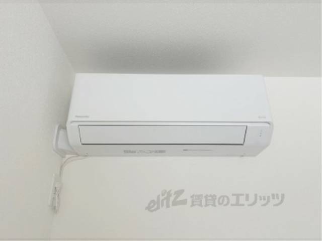 エアコン　洋室（１階）