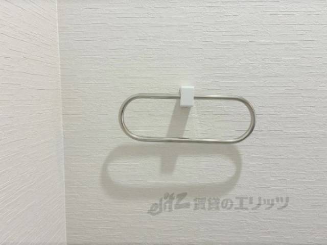トイレ　タオルかけ