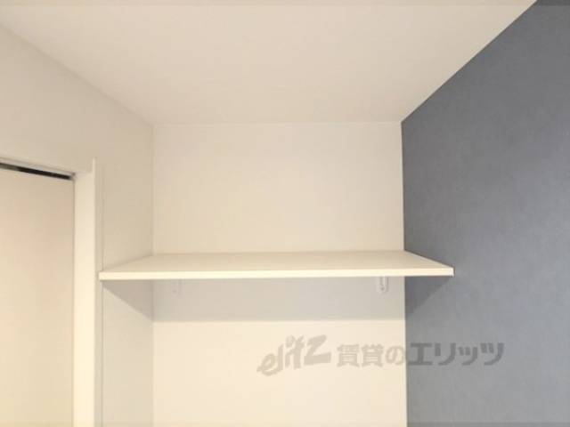 トイレ　トイレ上棚