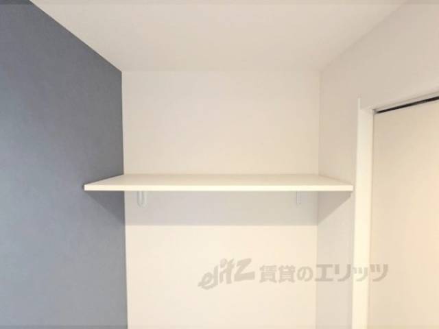 トイレ　トイレ上棚