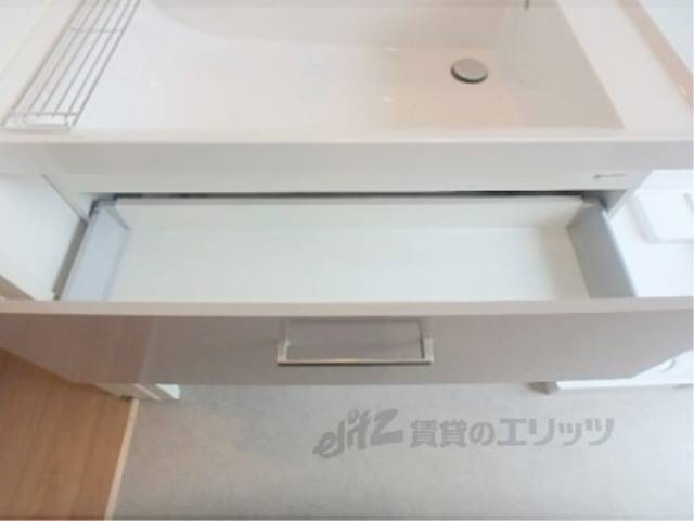 洗面所　収納下部