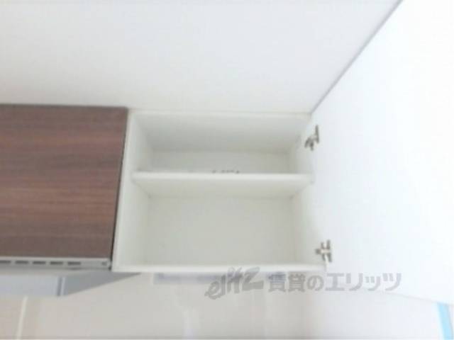 キッチン　収納上部