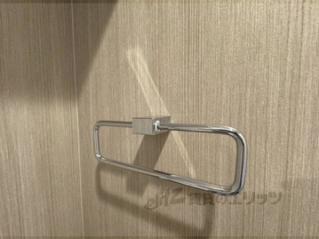 トイレ　タオル掛け