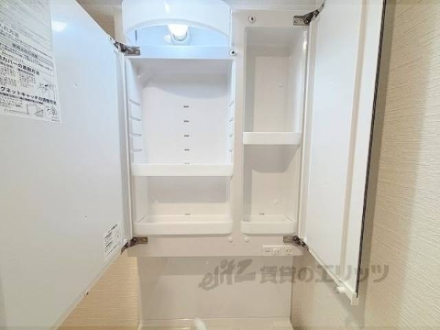 洗面所　収納