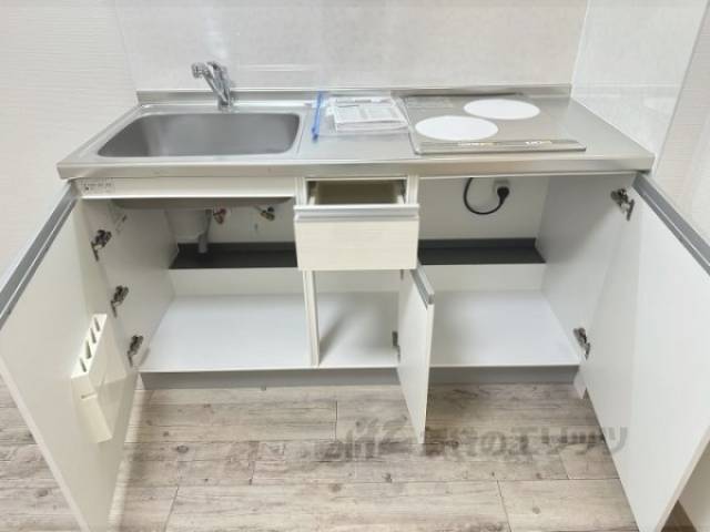キッチン　下部収納