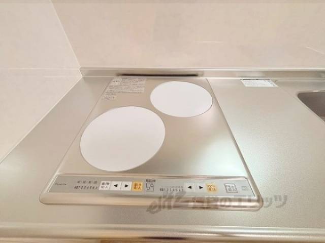 キッチン　コンロ