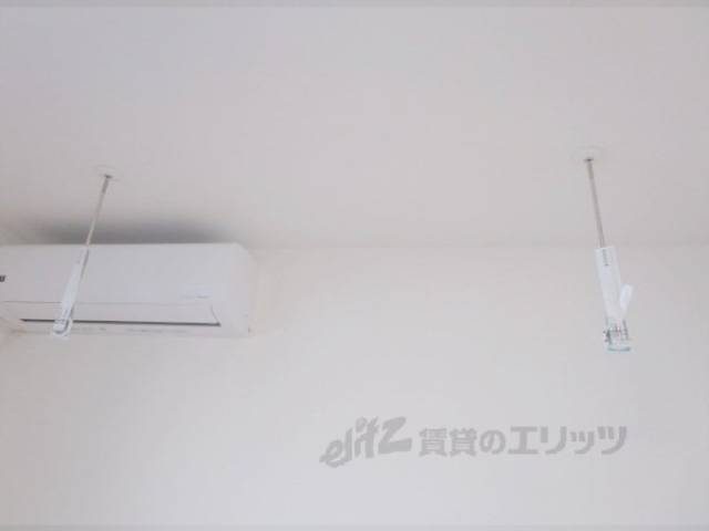 室内物干器具