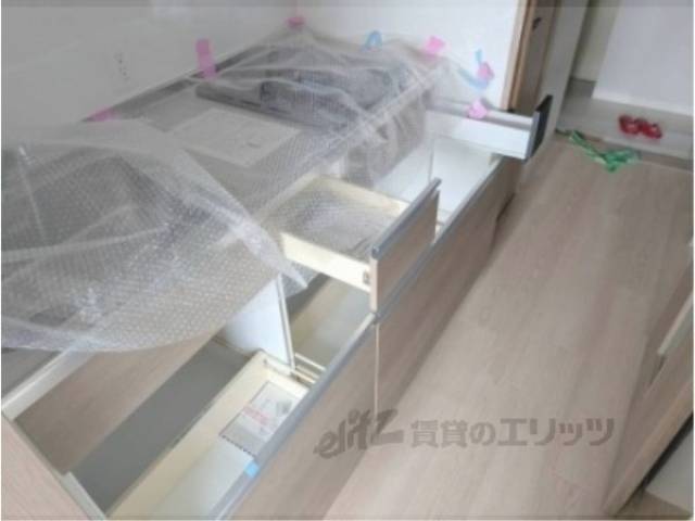 キッチン　下部収納