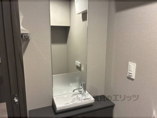 トイレ　トイレ洗面台