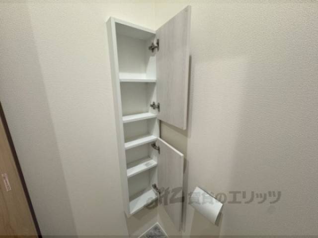 トイレ　収納