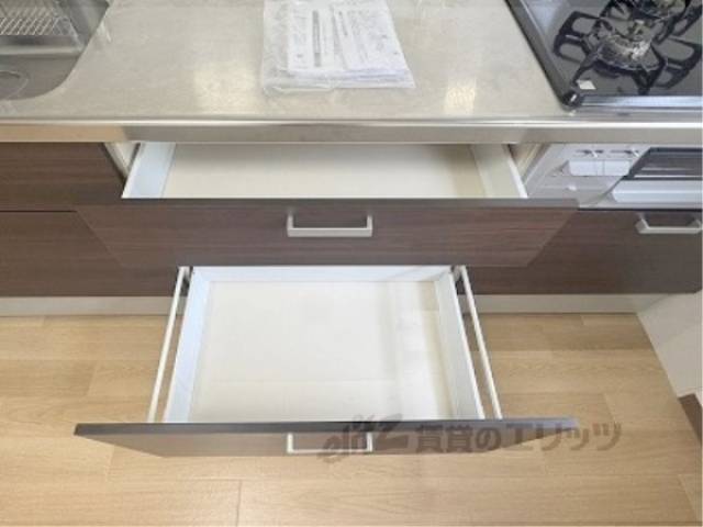キッチン　下部収納