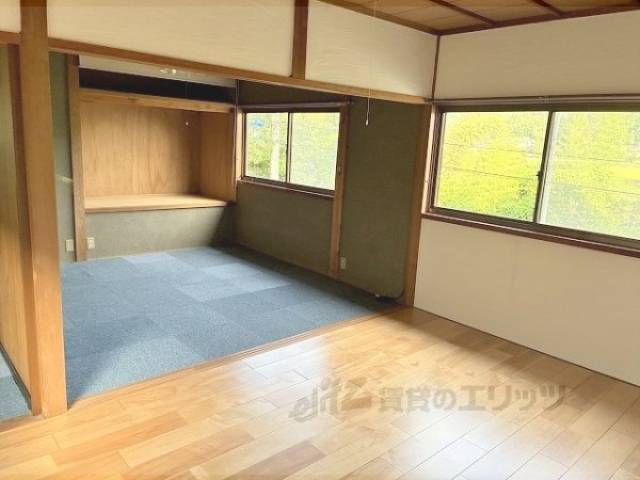 洋室　２階