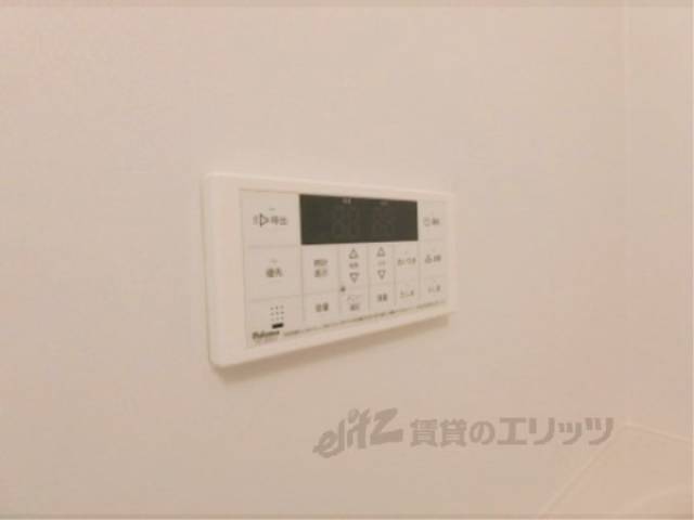 風呂　給湯器リモコン