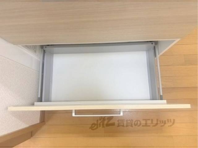 洗面所　下部収納