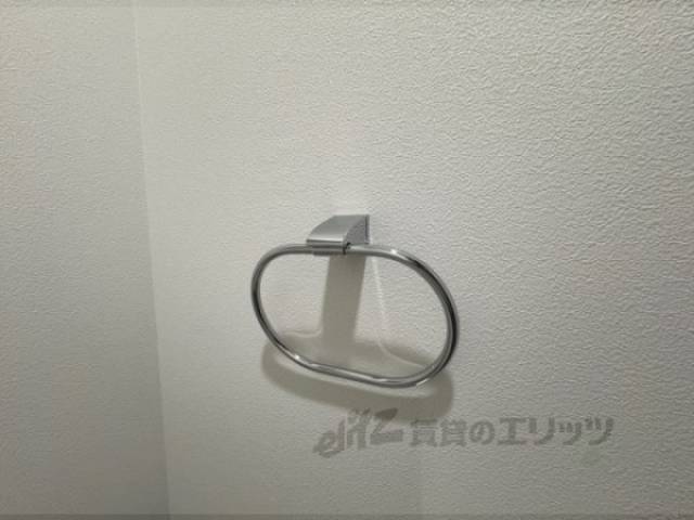 トイレ　タオル掛け