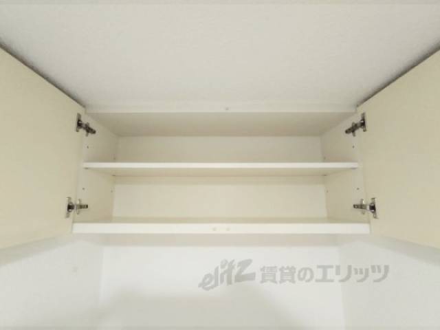 洗濯機置場　棚