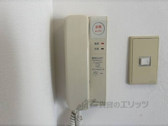 インターホン