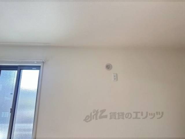 エアコン　設置位置