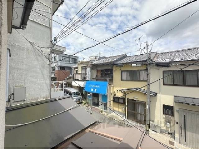 眺望　3帖の洋室の窓から　改装中