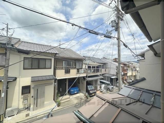 眺望　3帖の洋室の窓から　改装中