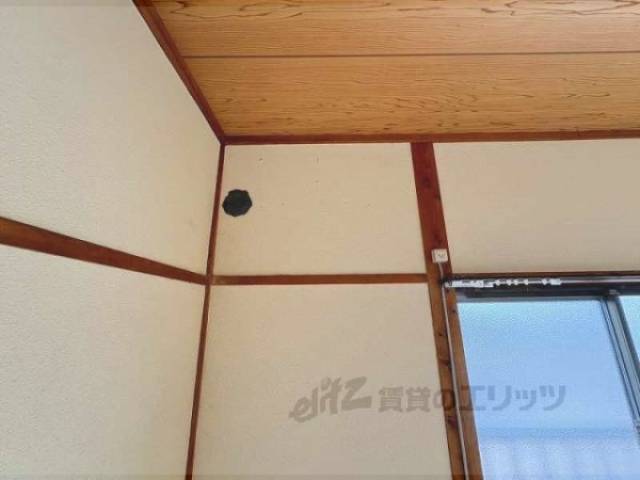 エアコン　設置場所