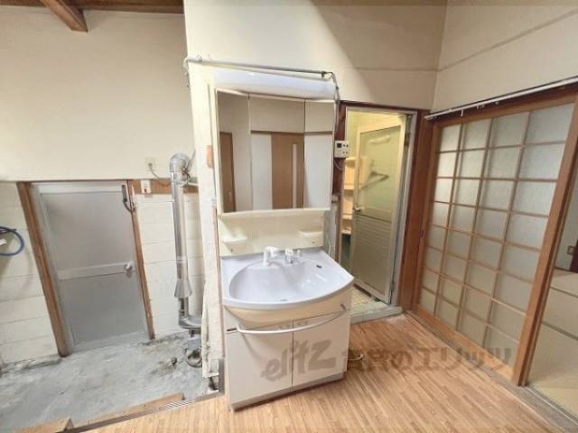 洗面所