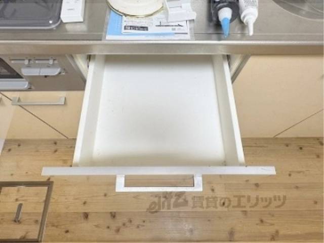 キッチン　下部収納