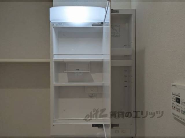 洗面所　収納