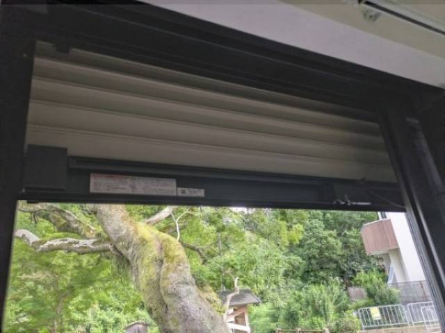 シャッター