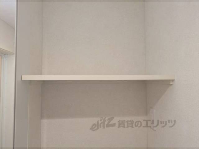 洗濯機置場　棚