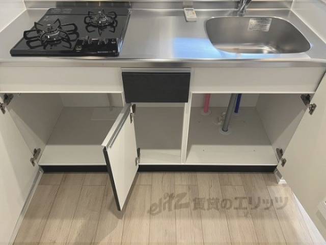キッチン　下部収納