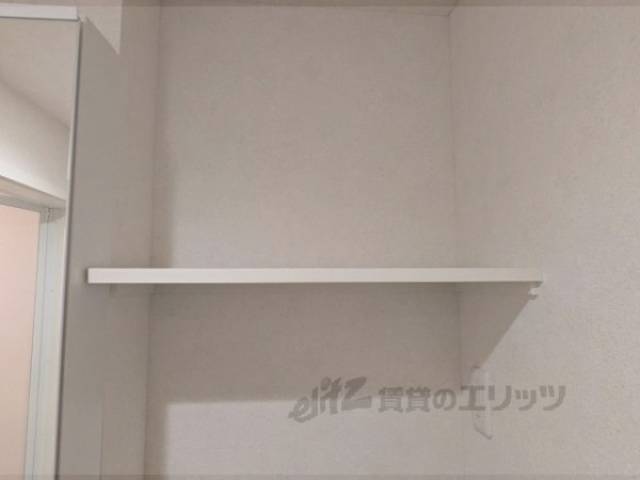 洗濯機置場　棚