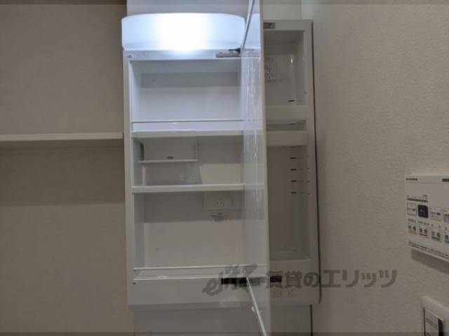 洗面所　収納