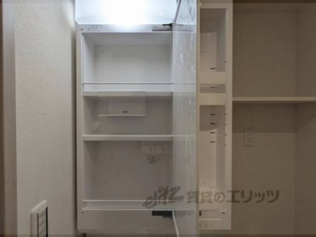洗面所　収納