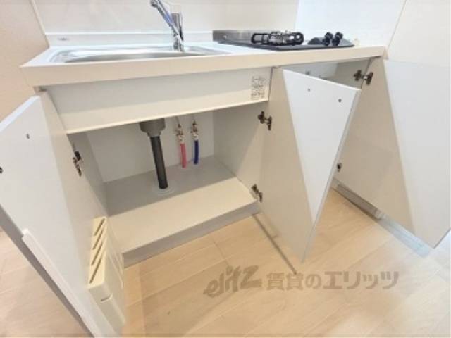 キッチン　下部収納